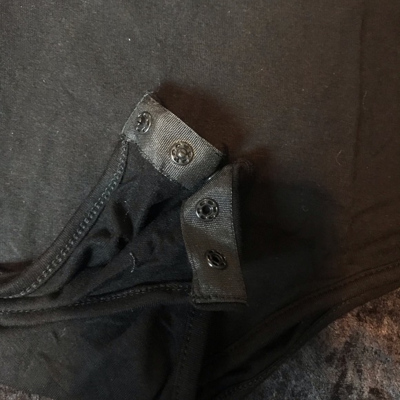 Queen sleeveless bodysuit final price - Picture 4 of 5